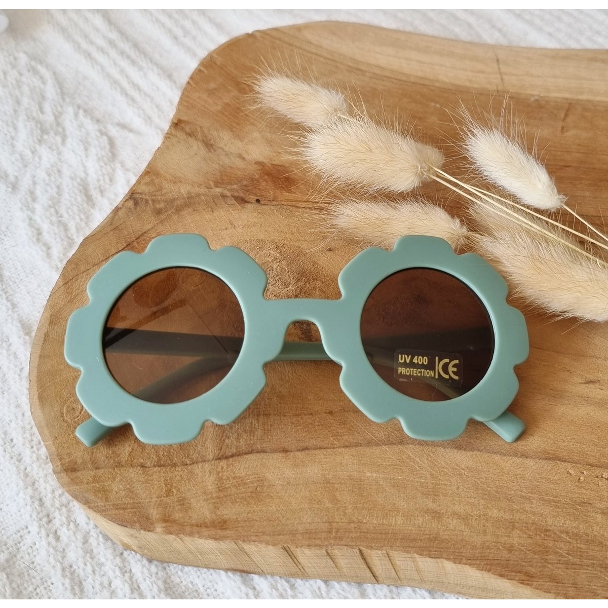 Baby- und Kindersonnenbrille mit UV 400- Schutz salbei Blume