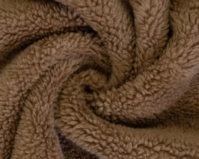 Merano Plüsch hellbraun Farbe 000173 von Swafing